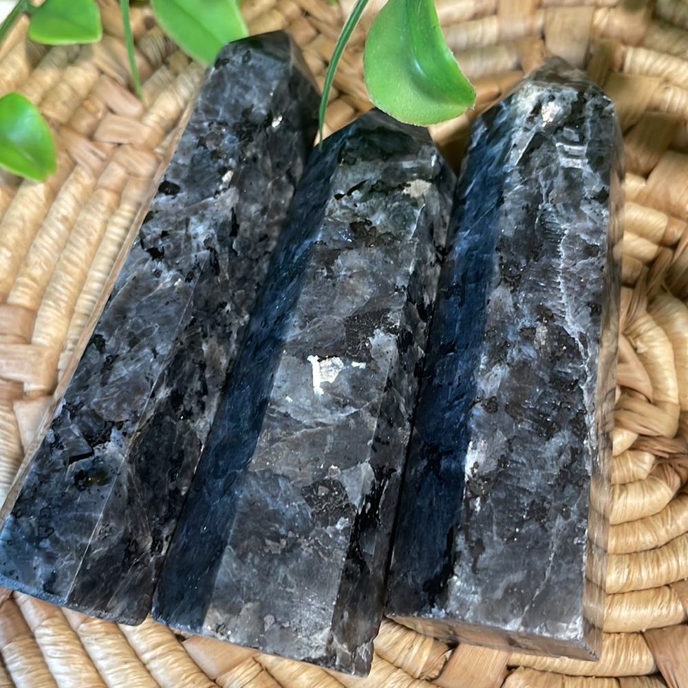 Larvikite Tower Crystal Gemstone Point Black Flash - Picture 13 of 13